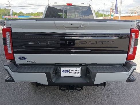 New 2026 Ford F250 Platinum AWD/4WD image 4