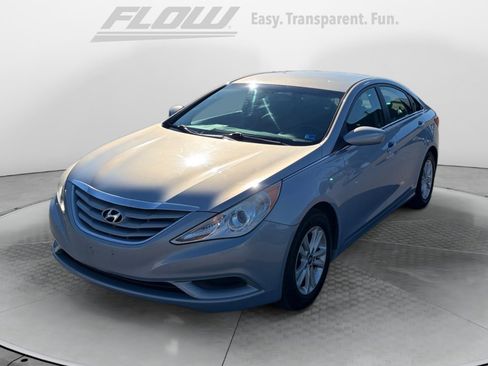 Used 2012 Hyundai Sonata GLS w/ Popular Equipment Pkg image 4