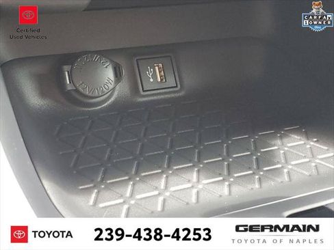 Certified 2025 Toyota RAV4 XLE AWD/4WD image 31