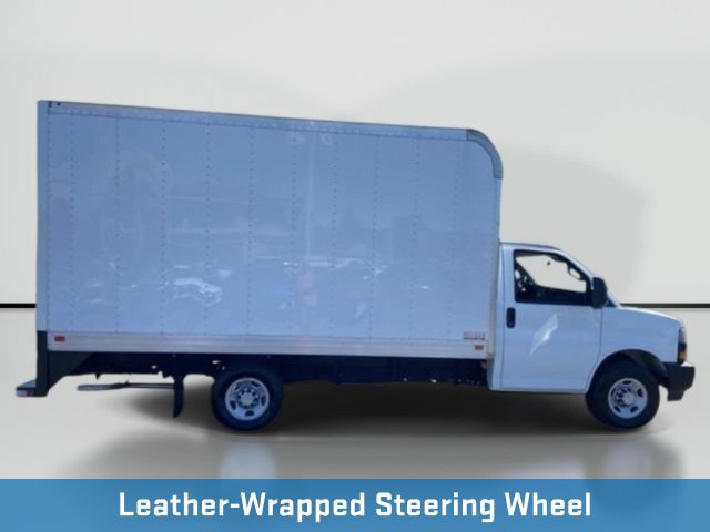 Used 2021 Chevrolet Express 3500 w/ Power Convenience Package RWD image 18