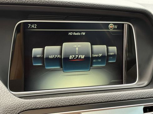 Used 2016 Mercedes-Benz E 550 Coupe w/ Premium 2 Package image 56