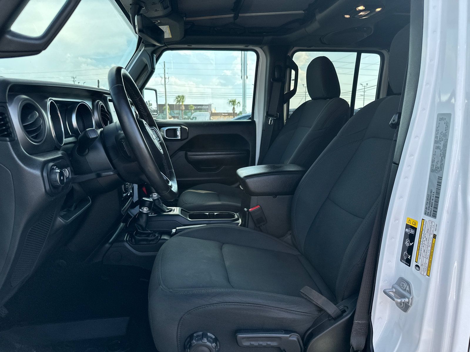 Used 2022 Jeep Wrangler Unlimited Sport AWD/4WD image 12