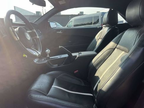 Used 2014 Ford Mustang GT Premium w/ Electronics Package RWD image 29