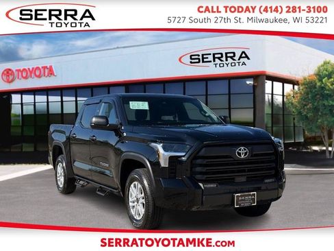 Used 2025 Toyota Tundra SR5 AWD/4WD image 1