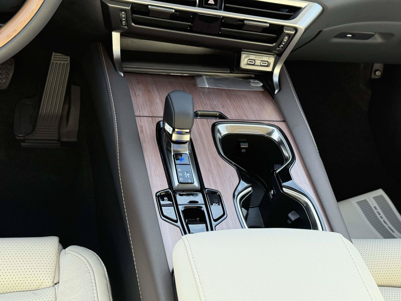 New 2026 Lexus RX 350h w/ Convenience Package AWD/4WD image 15