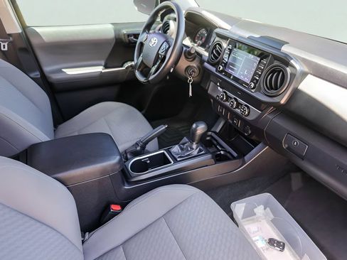 Used 2021 Toyota Tacoma SR w/ SR Convenience Package RWD image 31