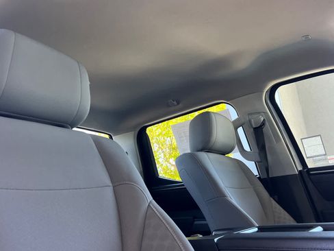 Used 2024 Toyota Tundra SR5 w/ SR5 Convenience Package AWD/4WD image 17