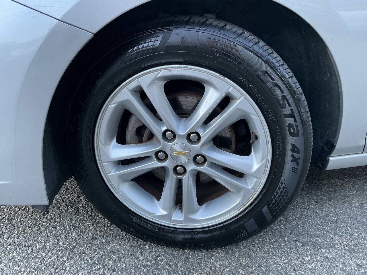 Used 2018 Chevrolet Cruze LT FWD image 11