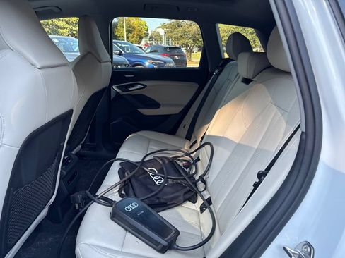 Used 2025 Audi Q6 e-tron Premium Plus AWD/4WD image 14