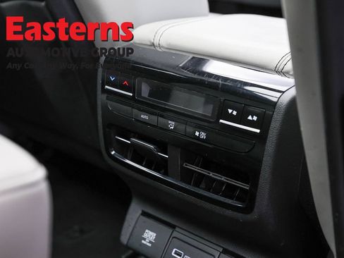 Used 2023 Acura MDX w/ Technology Package AWD/4WD image 24