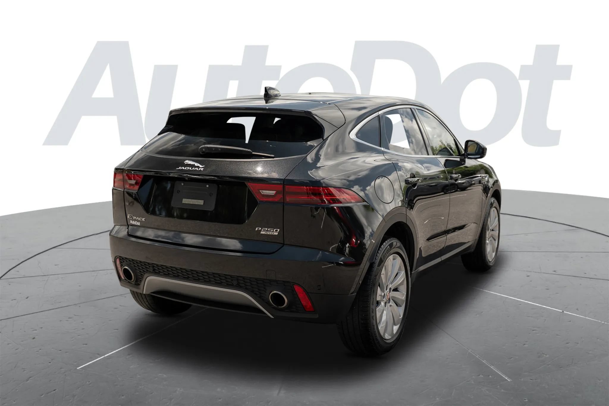 Used 2020 Jaguar E-PACE SE AWD/4WD image 3