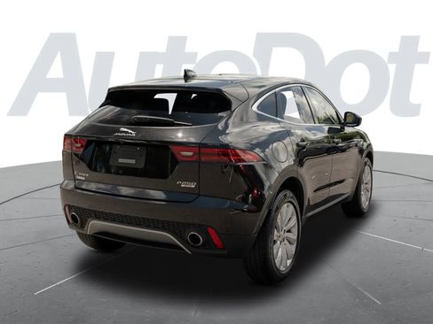 Used 2020 Jaguar E-PACE SE image 3