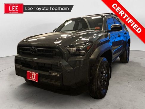Certified 2025 Toyota 4Runner SR5 AWD/4WD image 1
