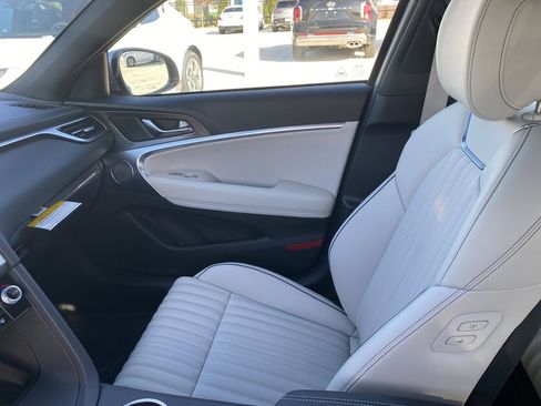 New 2025 Genesis G70 2.5T w/ Sport Prestige Package image 22