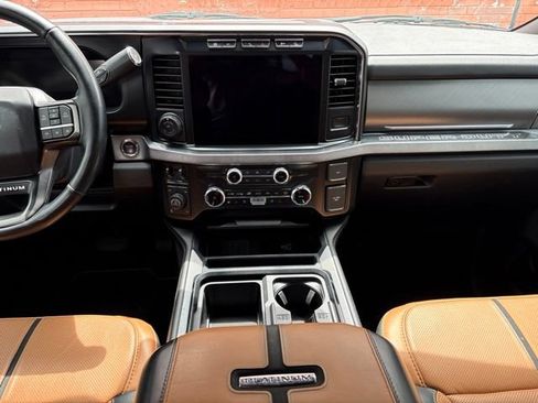 Used 2024 Ford F350 Platinum w/ Tremor Off-Road Package AWD/4WD image 20