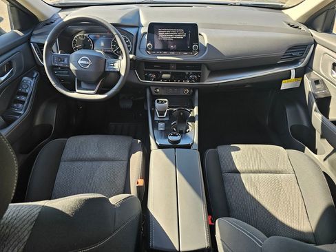 New 2026 Nissan Rogue SV AWD/4WD image 15