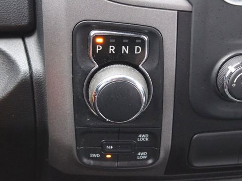 Used 2016 RAM 1500 Express image 32