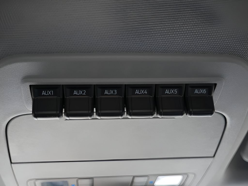 Used 2026 Ford F250 XLT w/ FX4 Off-Road Package AWD/4WD image 27