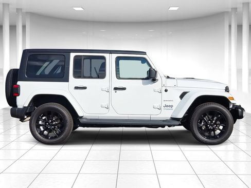 Used 2021 Jeep Wrangler Unlimited Sahara w/ Cold Weather Group image 2