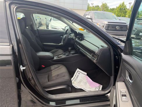 Used 2024 Honda Accord EX image 15