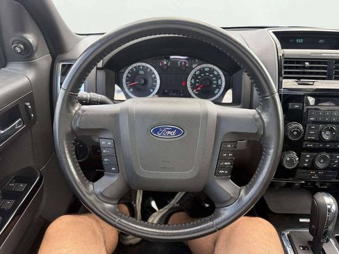 Used 2012 Ford Escape XLT FWD image 16