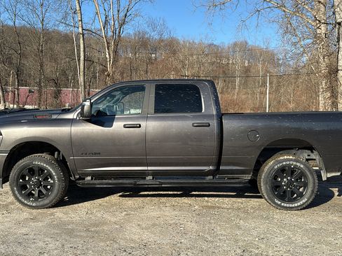 Used 2025 RAM 2500 Big Horn image 7