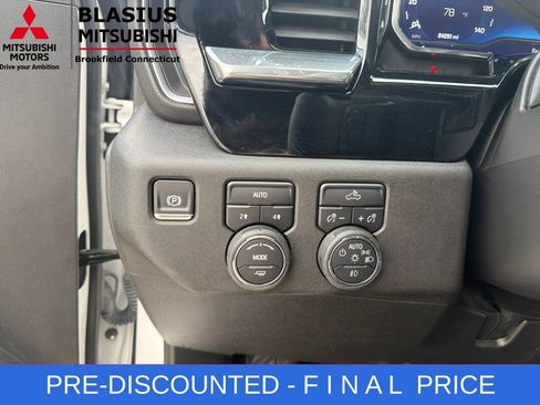 Used 2025 Chevrolet Silverado 1500 RST AWD/4WD image 30