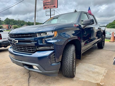 Used 2019 Chevrolet Silverado 1500 RST AWD/4WD image 7