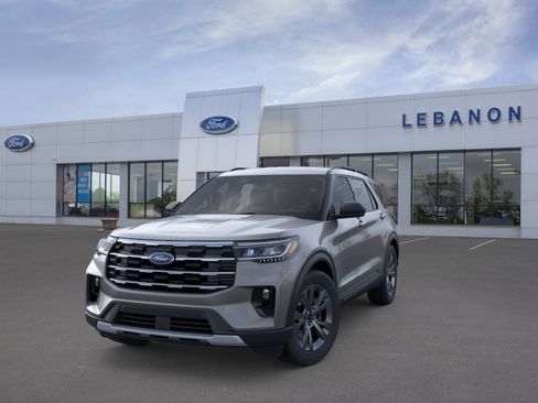 New 2026 Ford Explorer Active w/ Active Comfort Package image 3