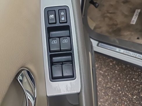 Used 2010 Nissan Murano SL w/ Leather Pkg AWD/4WD image 11