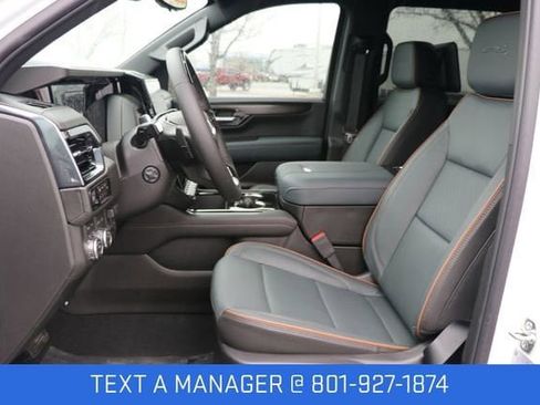 New 2026 GMC Yukon XL AT4 w/ AT4 Premium Plus Package image 24