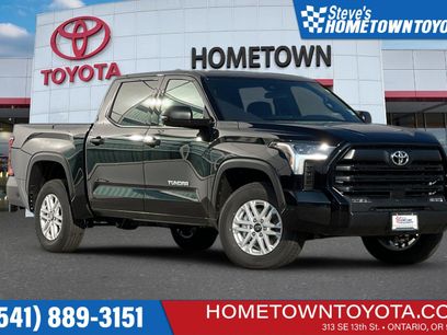 New 2026 Toyota Tundra SR5 w/ SR5 Convenience Package