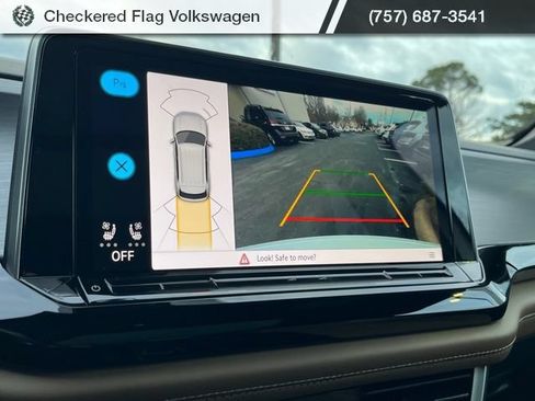 New 2026 Volkswagen Atlas Cross Sport SE AWD/4WD image 39