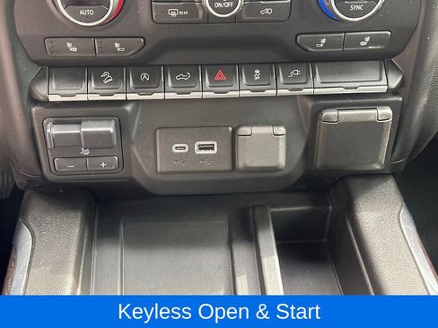 Used 2020 Chevrolet Silverado 1500 LT w/ Texas Edition image 35