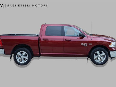 Used 2019 RAM 1500 Big Horn AWD/4WD image 3