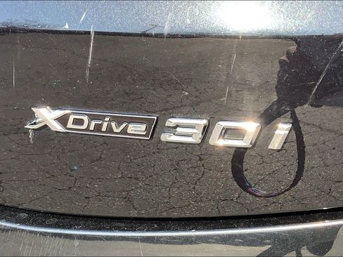 Used 2023 BMW X4 xDrive30i w/ Parking Assistance Package image 23