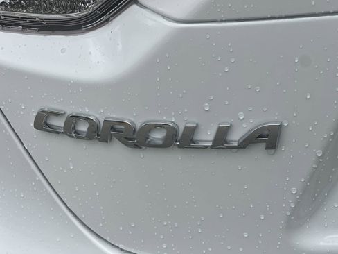 New 2026 Toyota Corolla SE FWD image 19