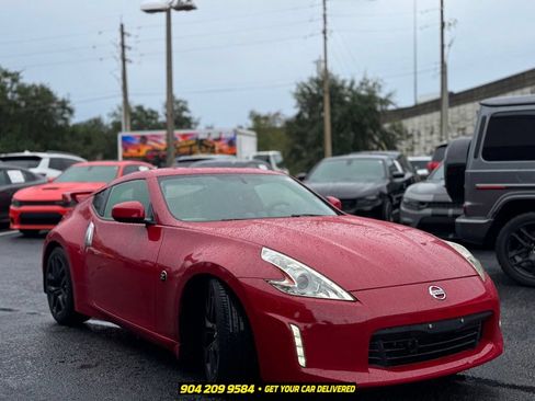 Used 2016 Nissan 370Z Coupe RWD image 8