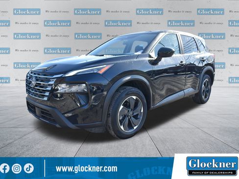 Used 2025 Nissan Rogue SV image 1