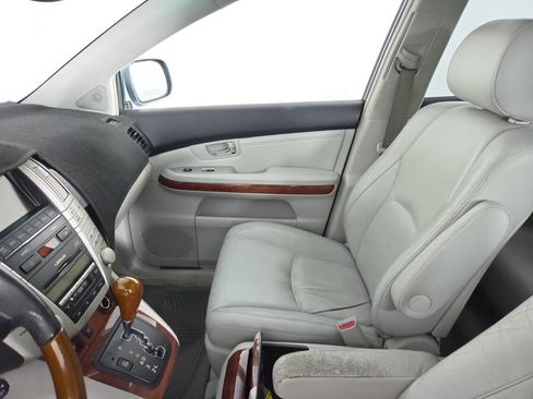 Used 2004 Lexus RX 330 AWD image 16