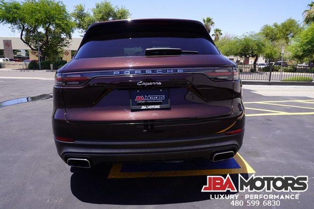 Used 2020 Porsche Cayenne AWD/4WD image 46