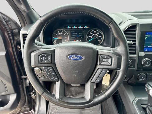 Used 2019 Ford F150 XLT w/ Equipment Group 302A Luxury AWD/4WD image 22