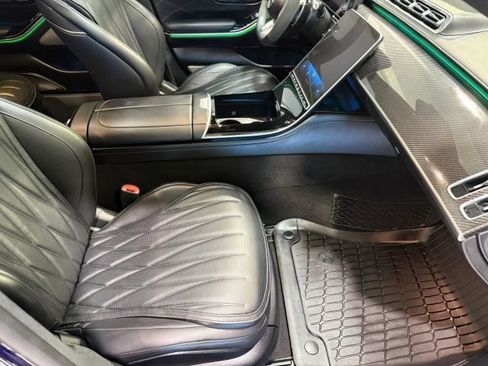 Used 2025 Mercedes-Benz S 63 AMG S image 32
