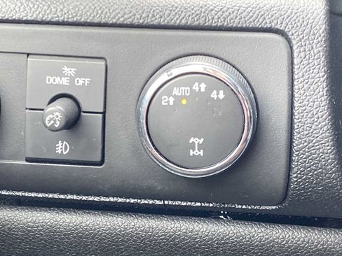 Used 2014 Chevrolet Tahoe LTZ AWD/4WD image 25