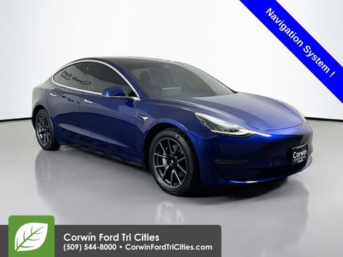 Used 2018 Tesla Model 3 Long Range image 1
