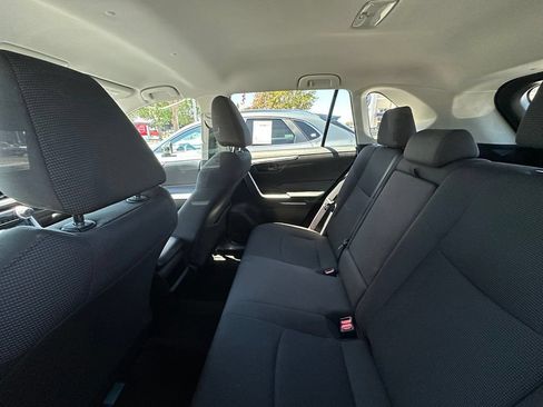 Used 2021 Toyota RAV4 LE FWD image 8