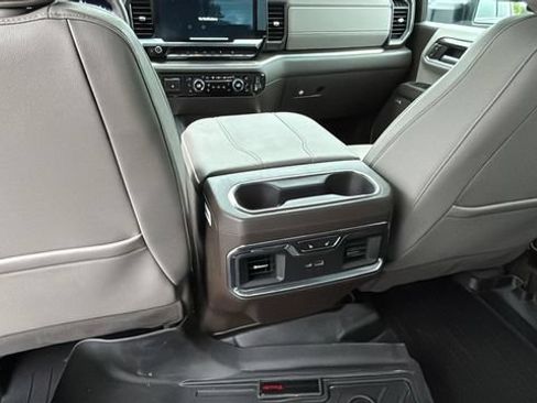Used 2025 Chevrolet Silverado 2500 LTZ w/ LTZ Plus Package AWD/4WD image 21