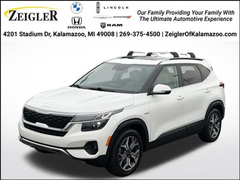 Used 2022 Kia Seltos EX AWD/4WD image 1