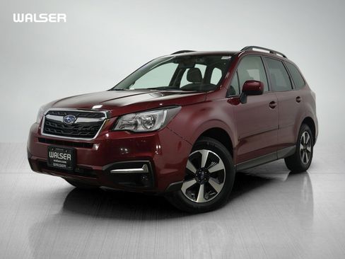 Used 2017 Subaru Forester 2.5i Premium image 1