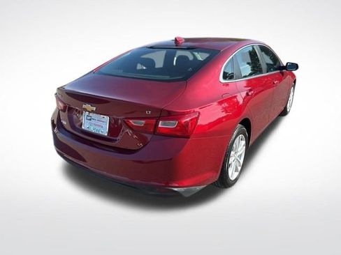 Used 2018 Chevrolet Malibu LT FWD image 5